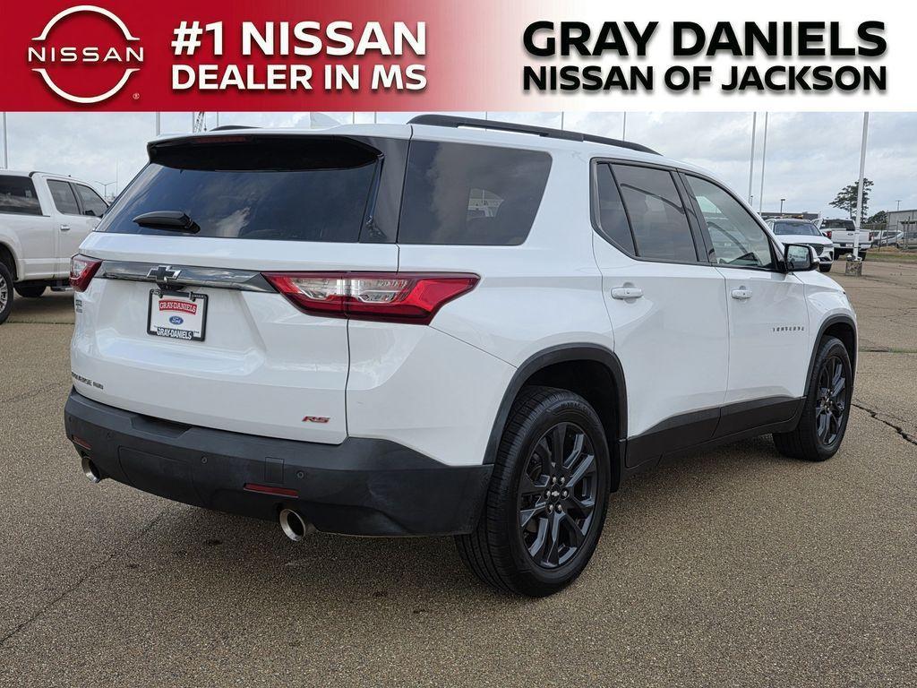 used 2019 Chevrolet Traverse car, priced at $17,992