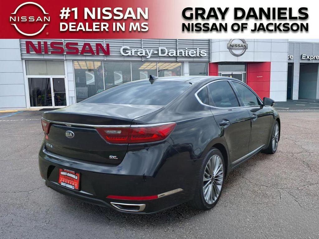 used 2017 Kia Cadenza car, priced at $13,618