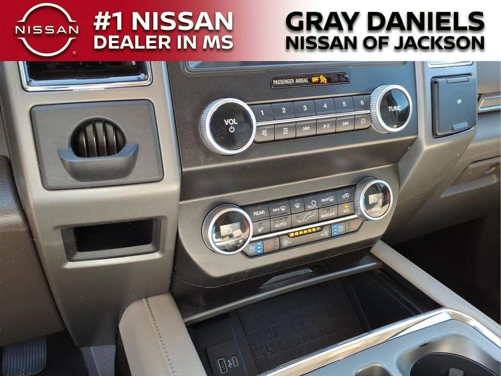 used 2021 Ford Expedition car, priced at $33,030