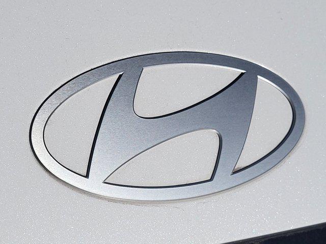 new 2025 Hyundai Sonata Hybrid car, priced at $37,183