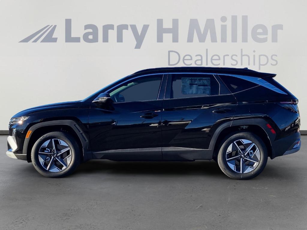 new 2025 Hyundai TUCSON Hybrid car, priced at $34,361