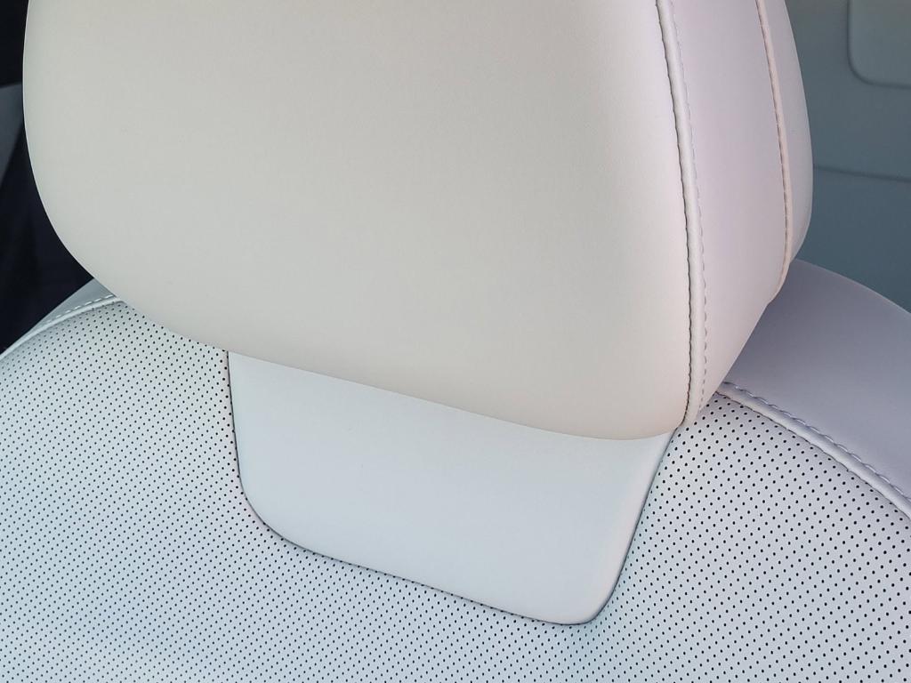 new 2025 Hyundai TUCSON Hybrid car, priced at $34,361