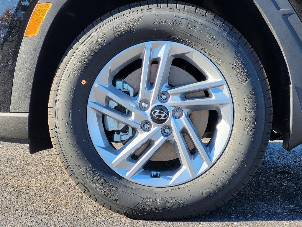 new 2026 Hyundai Tucson car, priced at $29,006