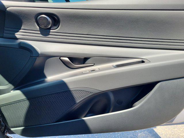 new 2025 Hyundai ELANTRA HEV car, priced at $26,086