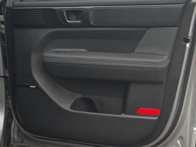 new 2025 Hyundai Santa Fe car, priced at $48,276