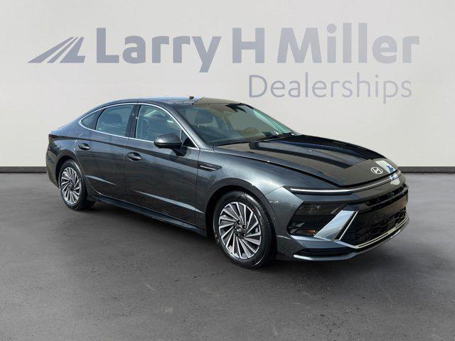 new 2026 Hyundai Sonata Hybrid car, priced at $40,978