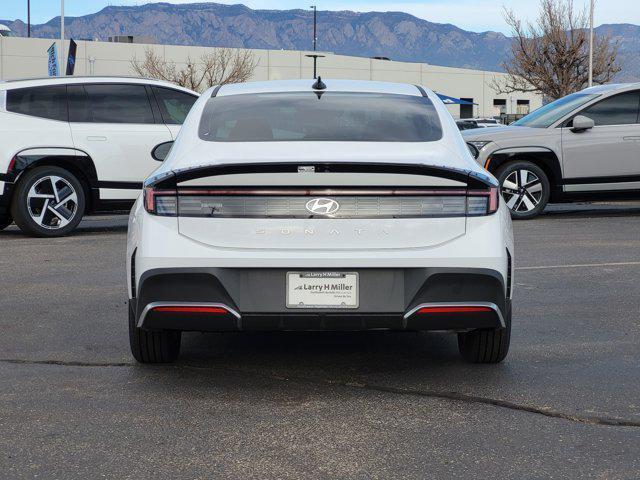 new 2025 Hyundai Sonata car, priced at $26,278