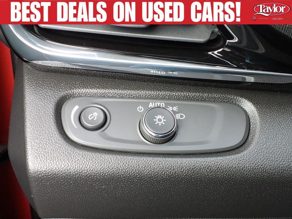 used 2024 Buick Envista car, priced at $27,844