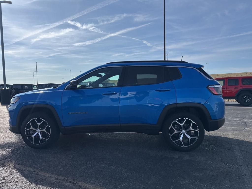 used 2024 Jeep Compass car, priced at $21,024