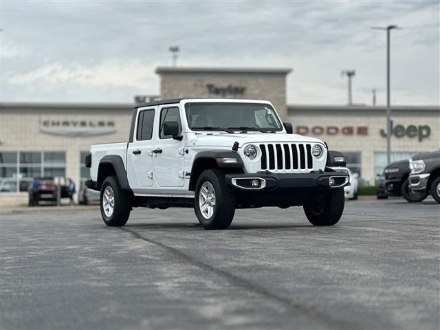 used 2023 Jeep Gladiator car, priced at $24,551