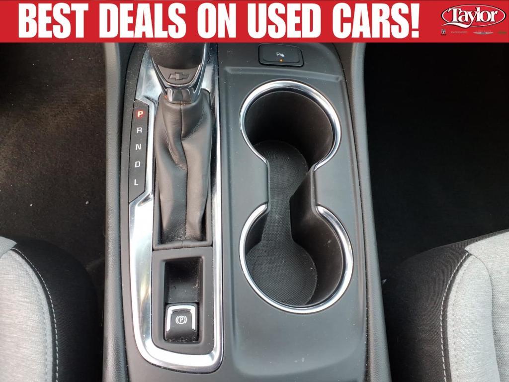 used 2023 Chevrolet Equinox car, priced at $25,336