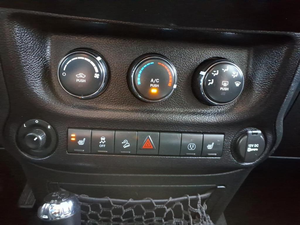 used 2016 Jeep Wrangler Unlimited car, priced at $18,284