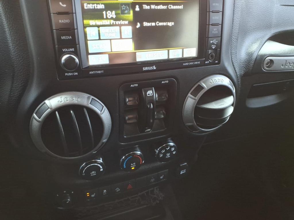 used 2016 Jeep Wrangler Unlimited car, priced at $18,284