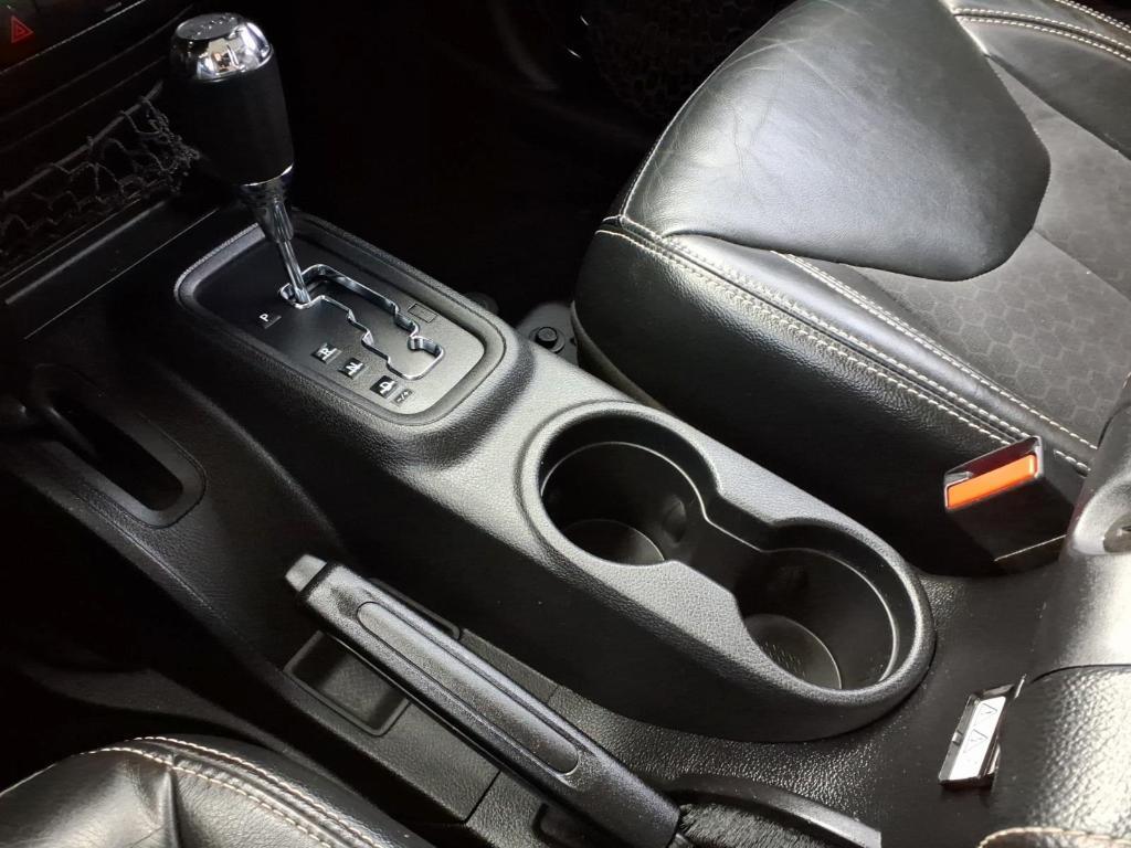 used 2016 Jeep Wrangler Unlimited car, priced at $18,284