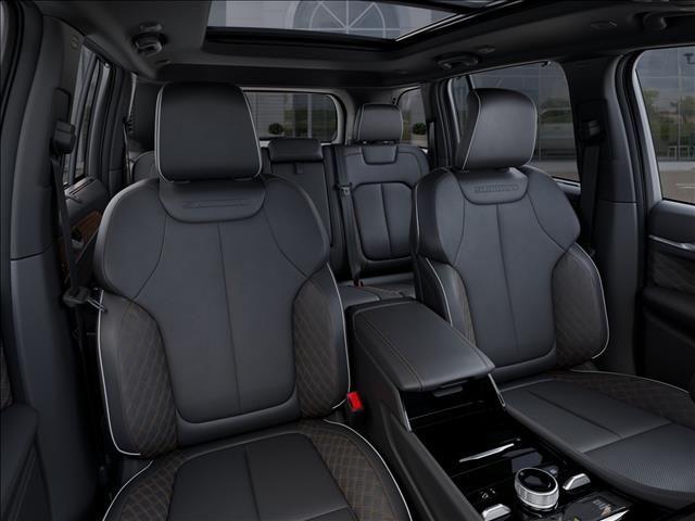 new 2025 Jeep Grand Cherokee car, priced at $62,371