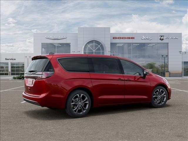 new 2026 Chrysler Pacifica car, priced at $40,788