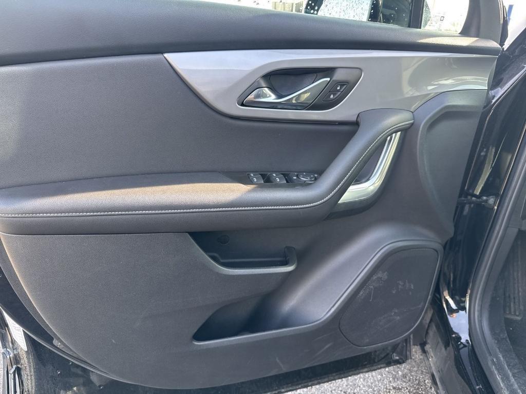 used 2025 Chevrolet Blazer car, priced at $29,063