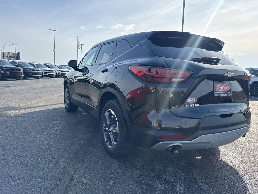 used 2025 Chevrolet Blazer car, priced at $29,063