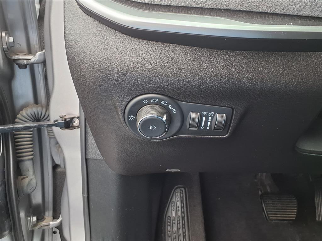 used 2022 Jeep Compass car, priced at $19,952