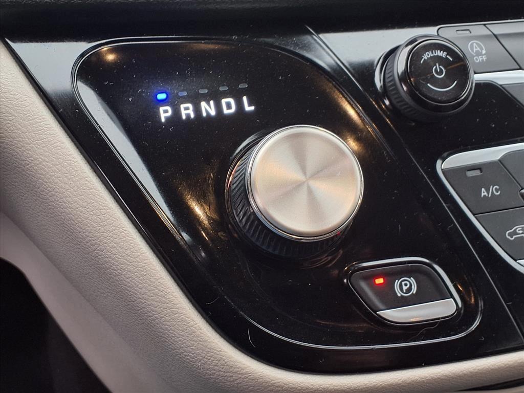 used 2023 Chrysler Pacifica car, priced at $23,939