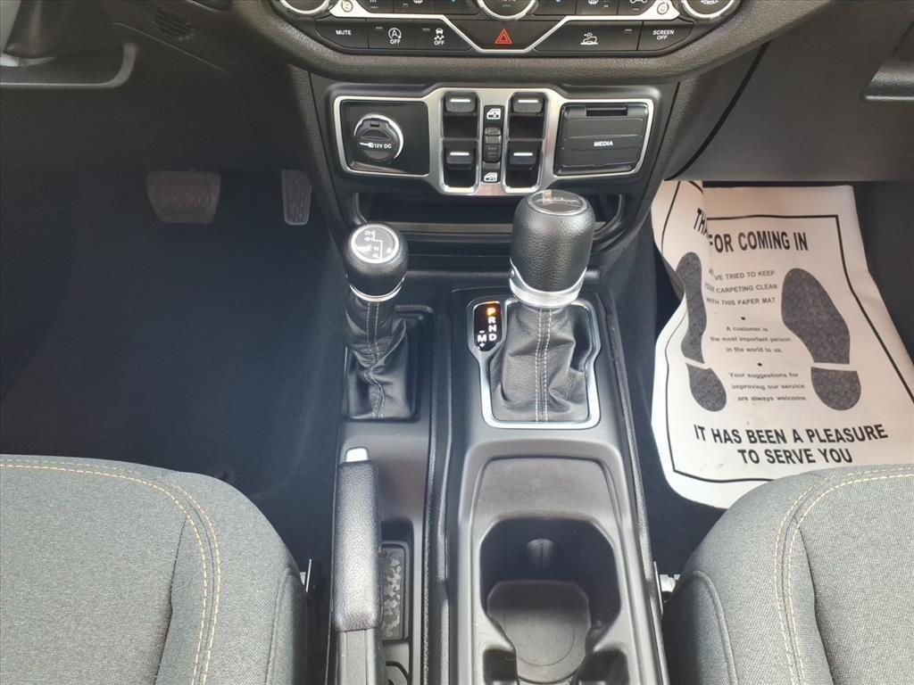 used 2024 Jeep Gladiator car, priced at $33,140