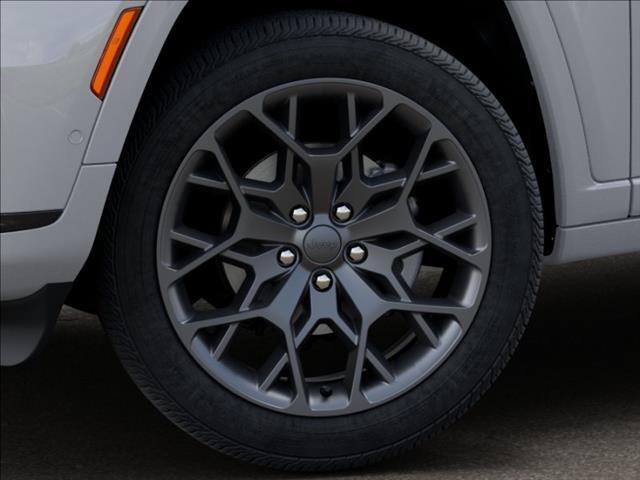 new 2025 Jeep Grand Cherokee L car, priced at $64,442