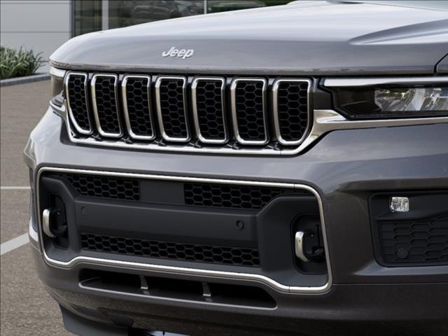 new 2025 Jeep Grand Cherokee car, priced at $54,656