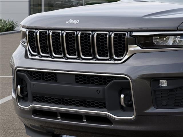 new 2025 Jeep Grand Cherokee car, priced at $54,656