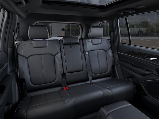 new 2025 Jeep Grand Cherokee car, priced at $54,956