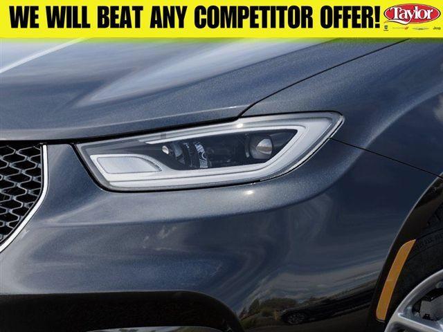 new 2026 Chrysler Pacifica car, priced at $40,035