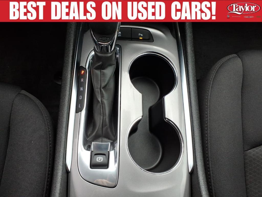 used 2024 Chevrolet Malibu car, priced at $23,076