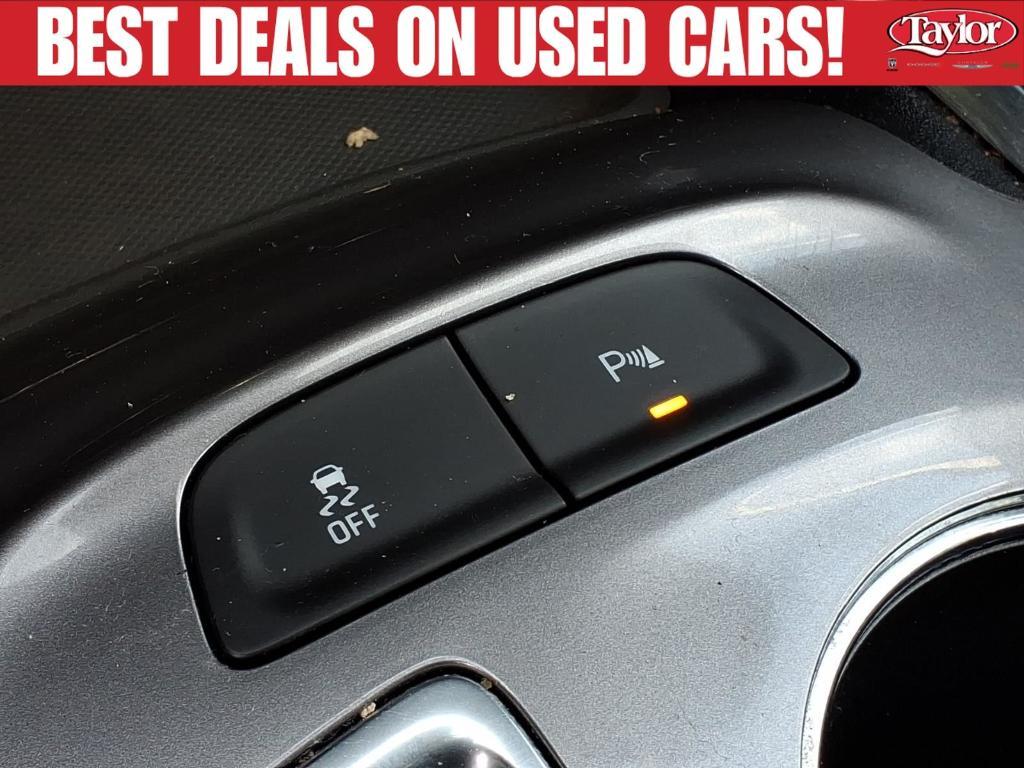 used 2024 Chevrolet Malibu car, priced at $22,356