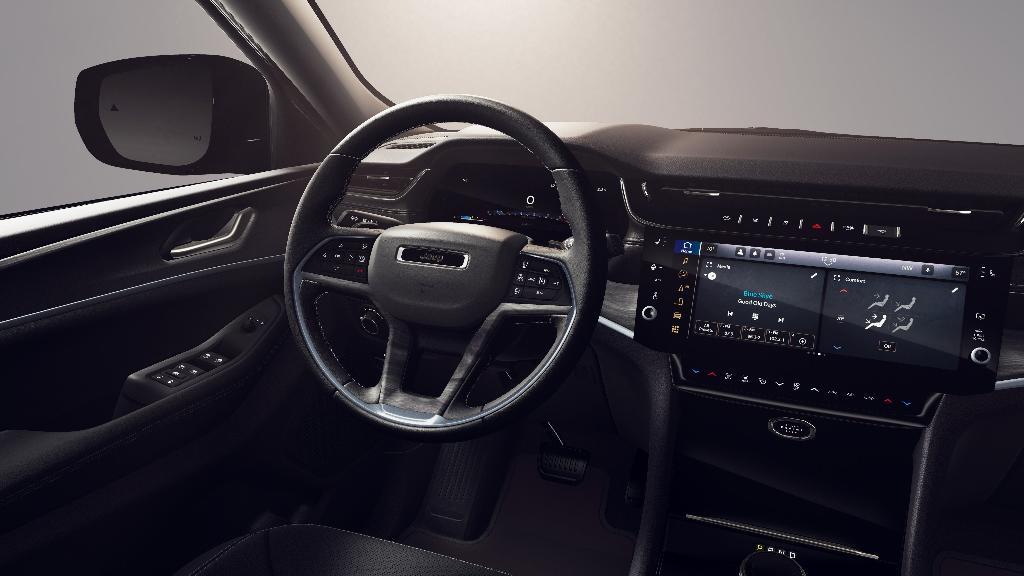 new 2026 Jeep Grand Cherokee car, priced at $47,615