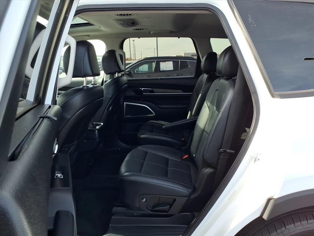 used 2022 Kia Telluride car, priced at $27,906