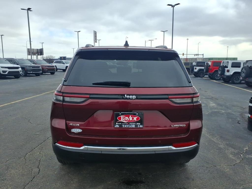 used 2023 Jeep Grand Cherokee car, priced at $33,031