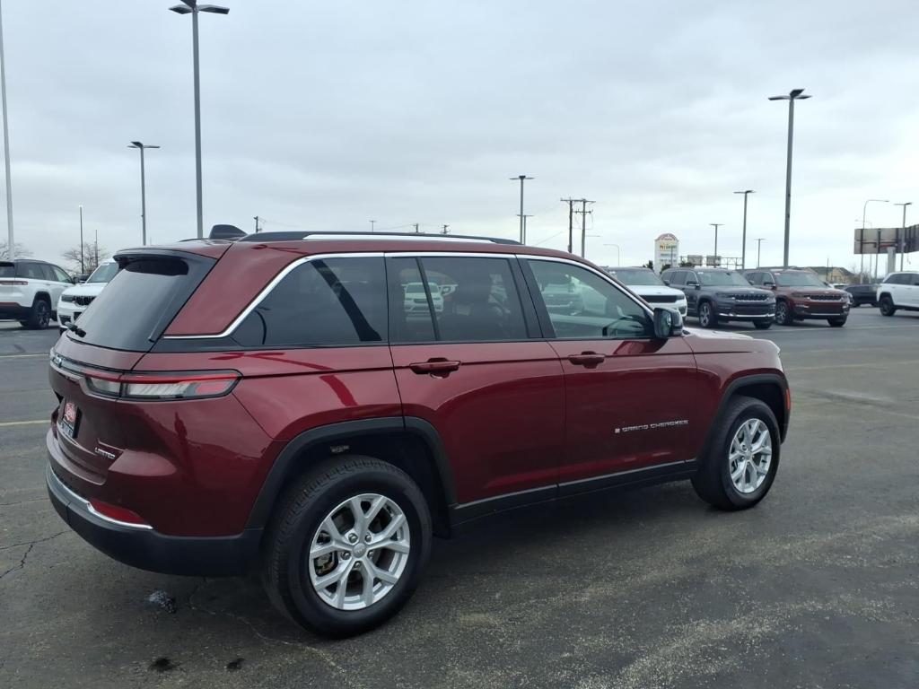 used 2023 Jeep Grand Cherokee car, priced at $33,031