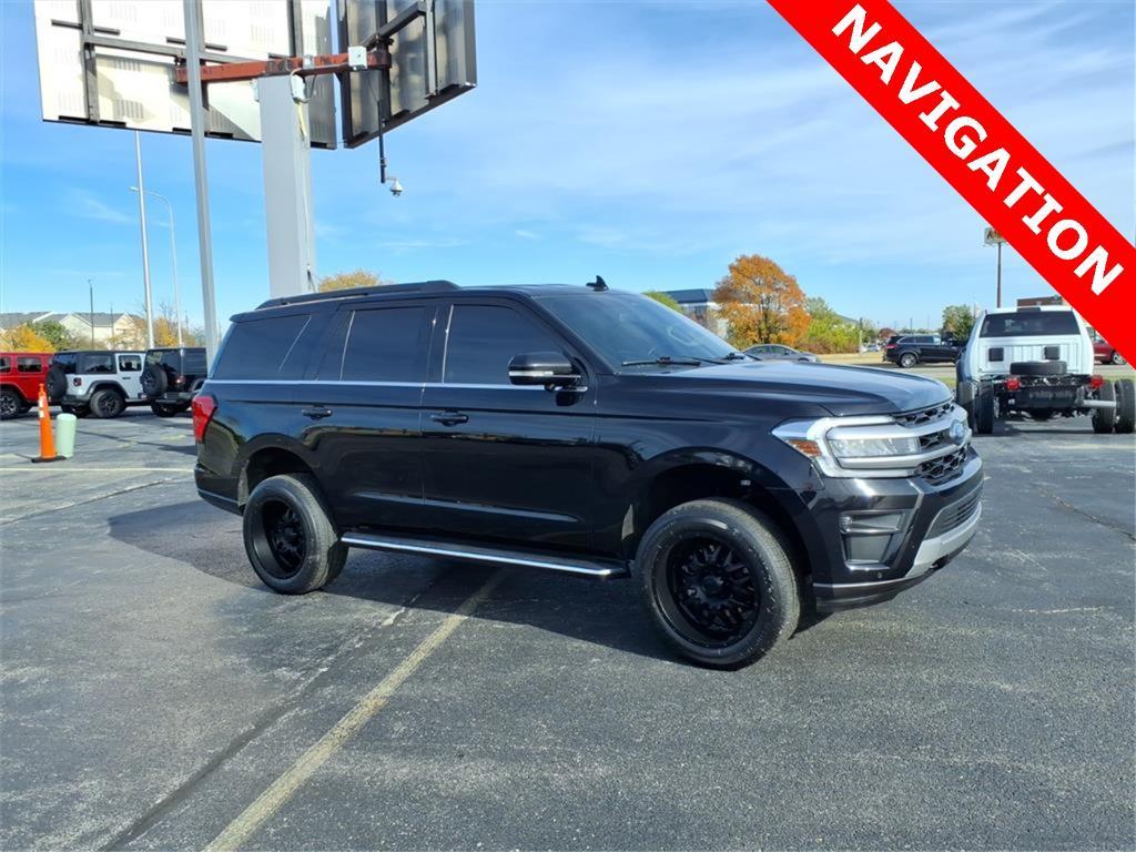 used 2022 Ford Expedition car, priced at $43,926