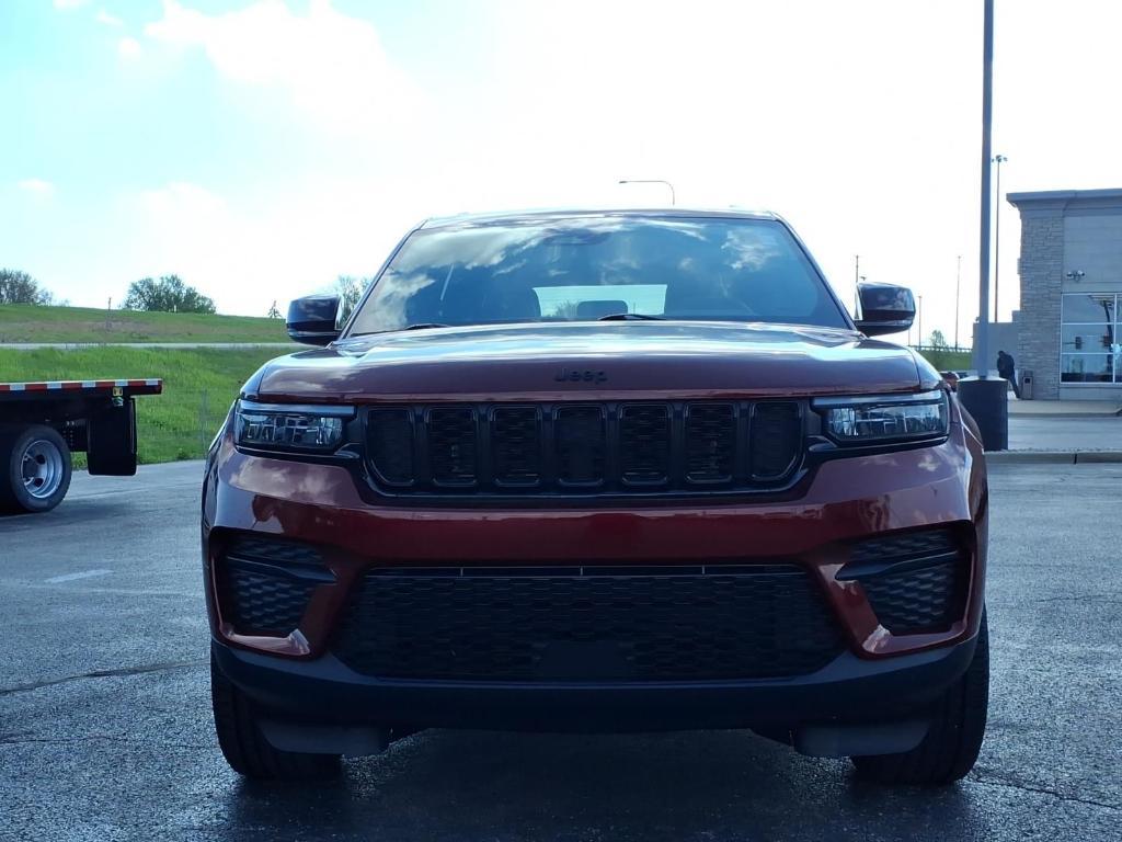 used 2023 Jeep Grand Cherokee car, priced at $34,792