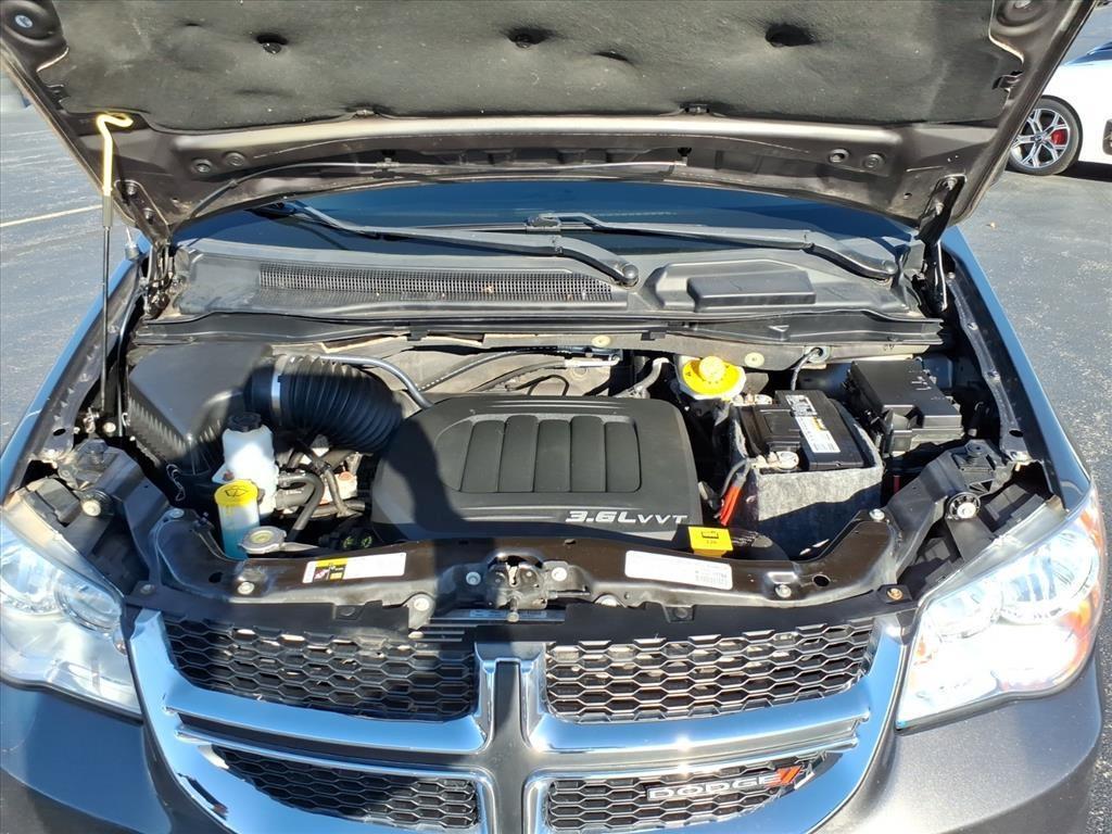 used 2015 Dodge Grand Caravan car, priced at $24,436