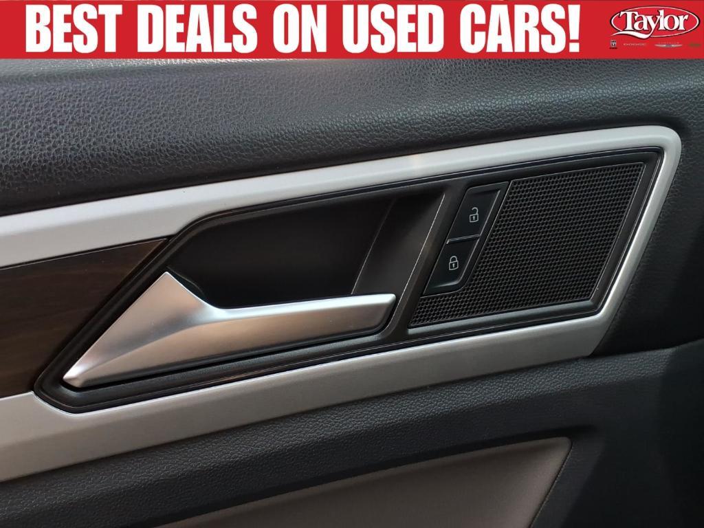 used 2023 Volkswagen Atlas car, priced at $29,266