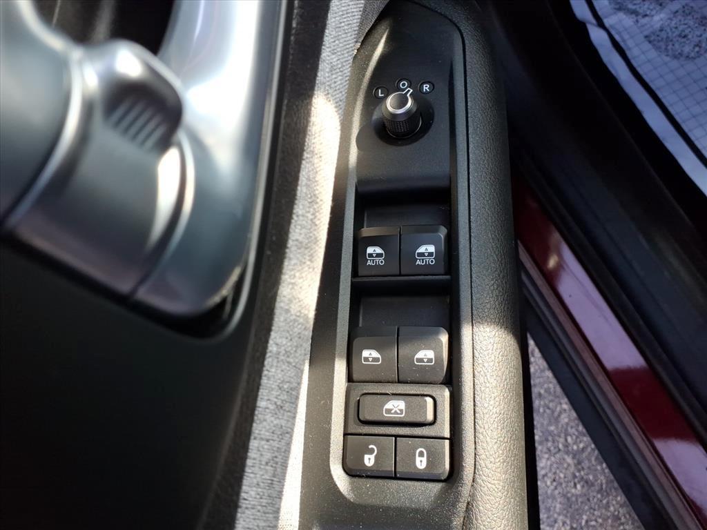 used 2022 Jeep Compass car, priced at $19,429