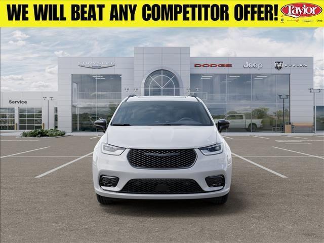 new 2026 Chrysler Pacifica car, priced at $55,877