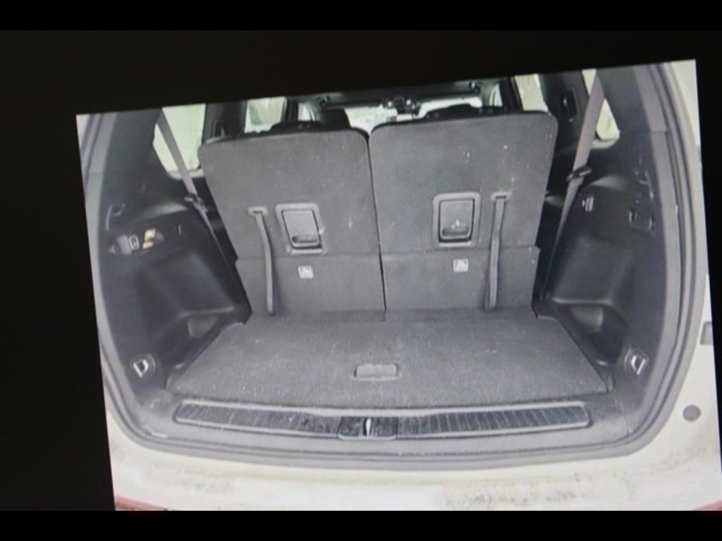 used 2023 Jeep Grand Cherokee L car, priced at $32,602