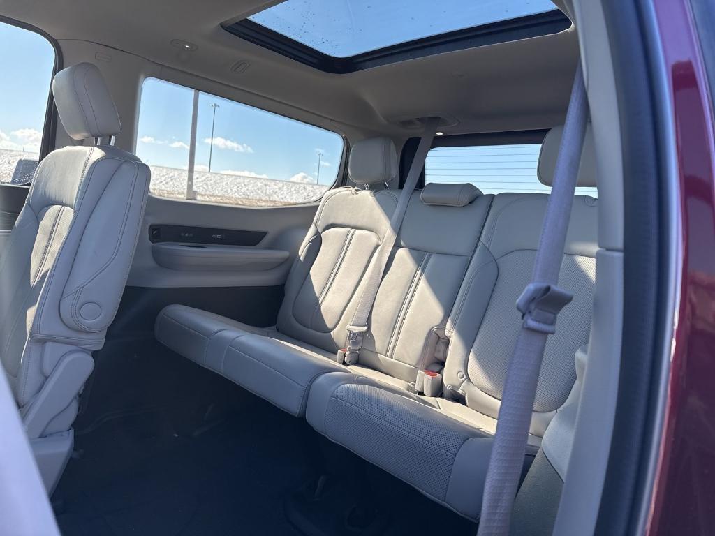 used 2022 Jeep Wagoneer car, priced at $38,951