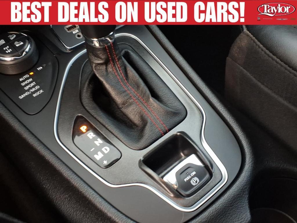 used 2022 Jeep Cherokee car, priced at $27,015