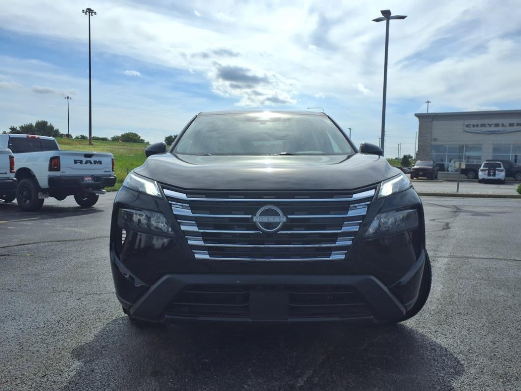 used 2024 Nissan Rogue car, priced at $21,207