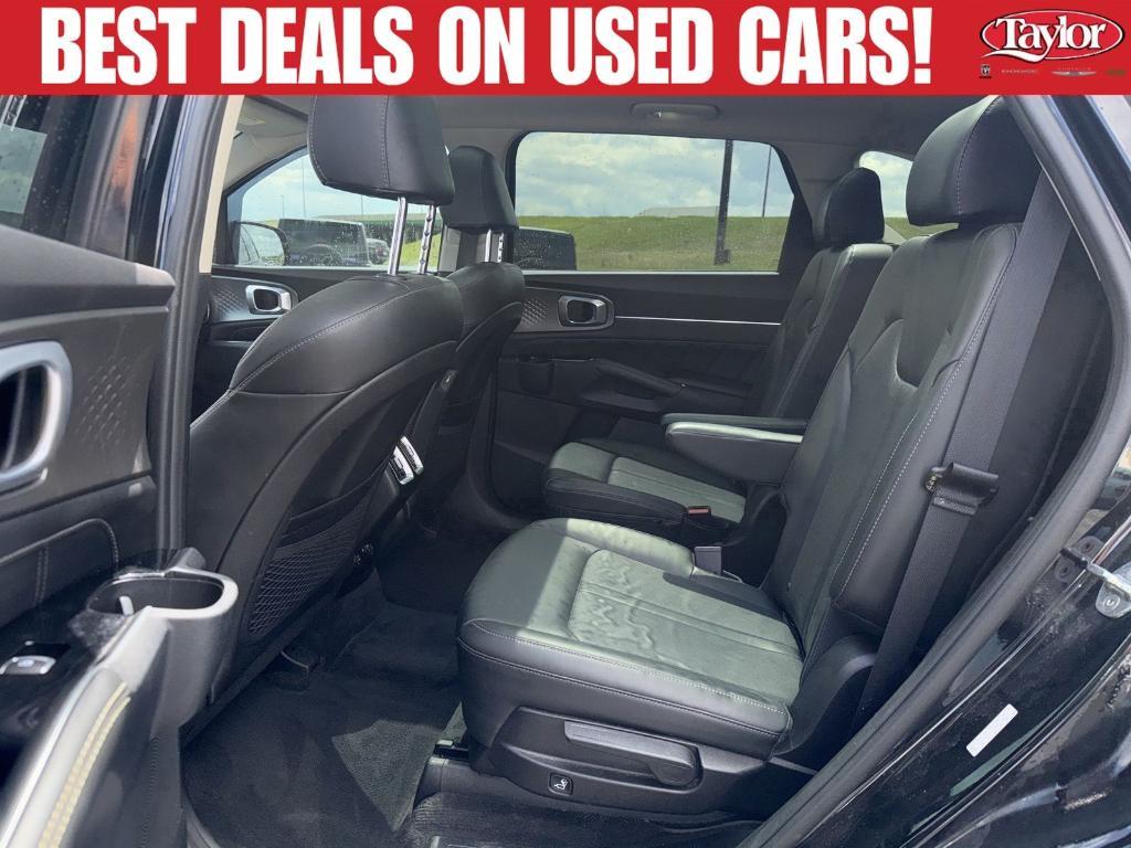 used 2022 Kia Sorento car, priced at $26,052