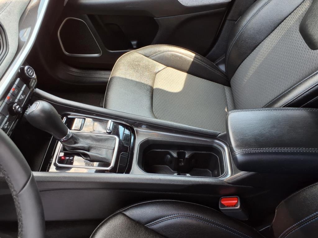 used 2024 Jeep Compass car, priced at $20,635