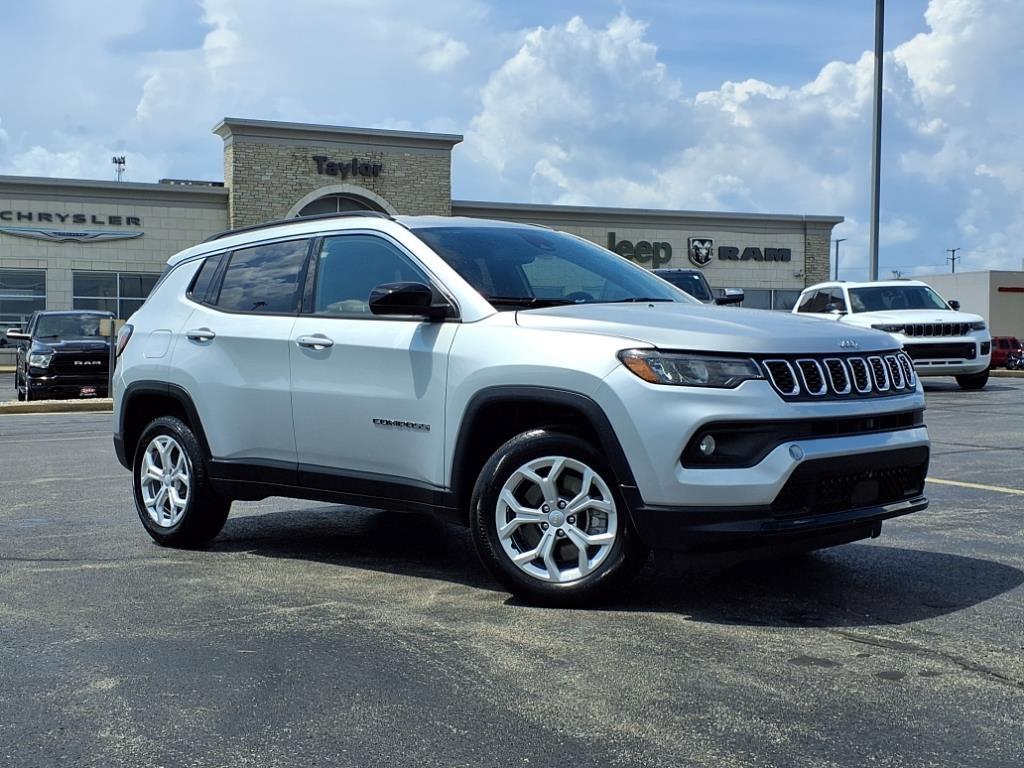 used 2024 Jeep Compass car, priced at $21,009