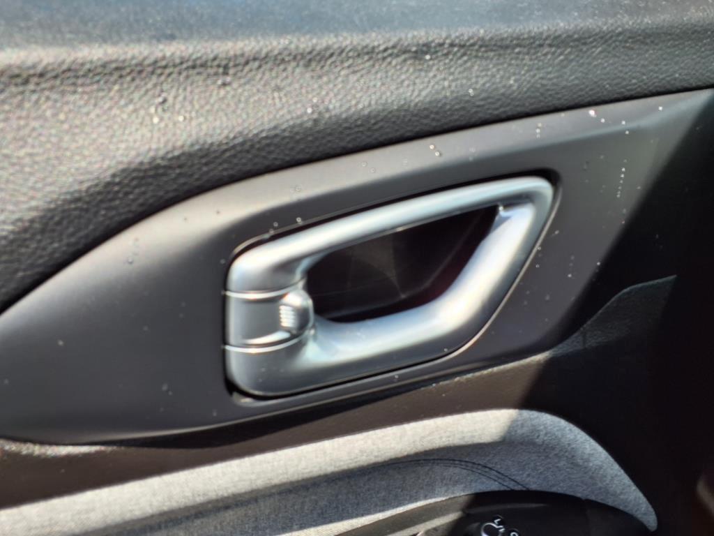 used 2024 Jeep Compass car, priced at $20,635